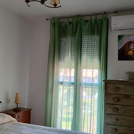 Apartamento En La Barrosa Chiclana de la Frontera Luaran gambar